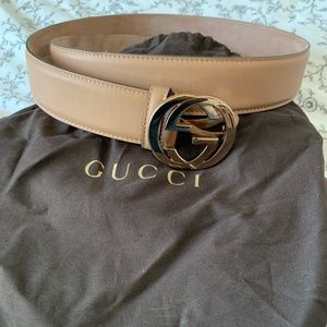 Women-Gucci belt